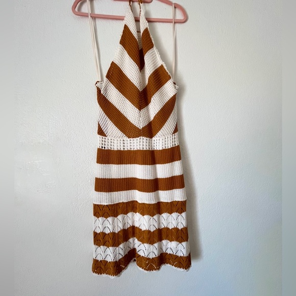 BCBG- Sweater Halter Dress in Ivory & Caramel Spice- size L - Picture 4 of 8